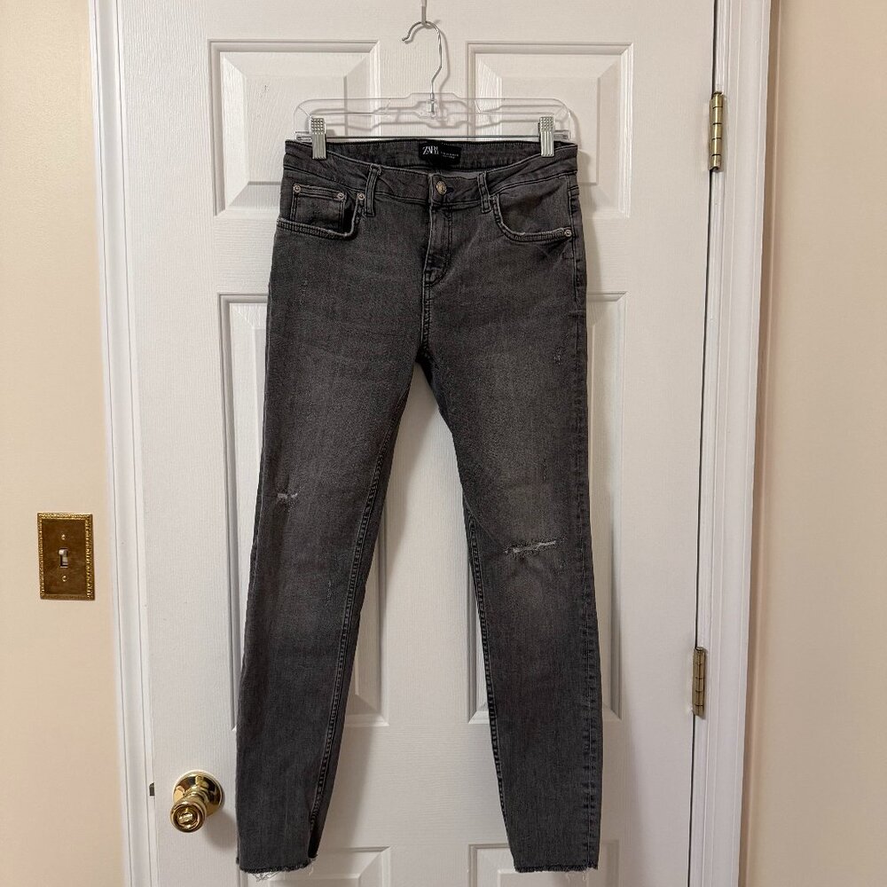 ZARA Gray Distressed Skinny Jeans Women’s Size 10